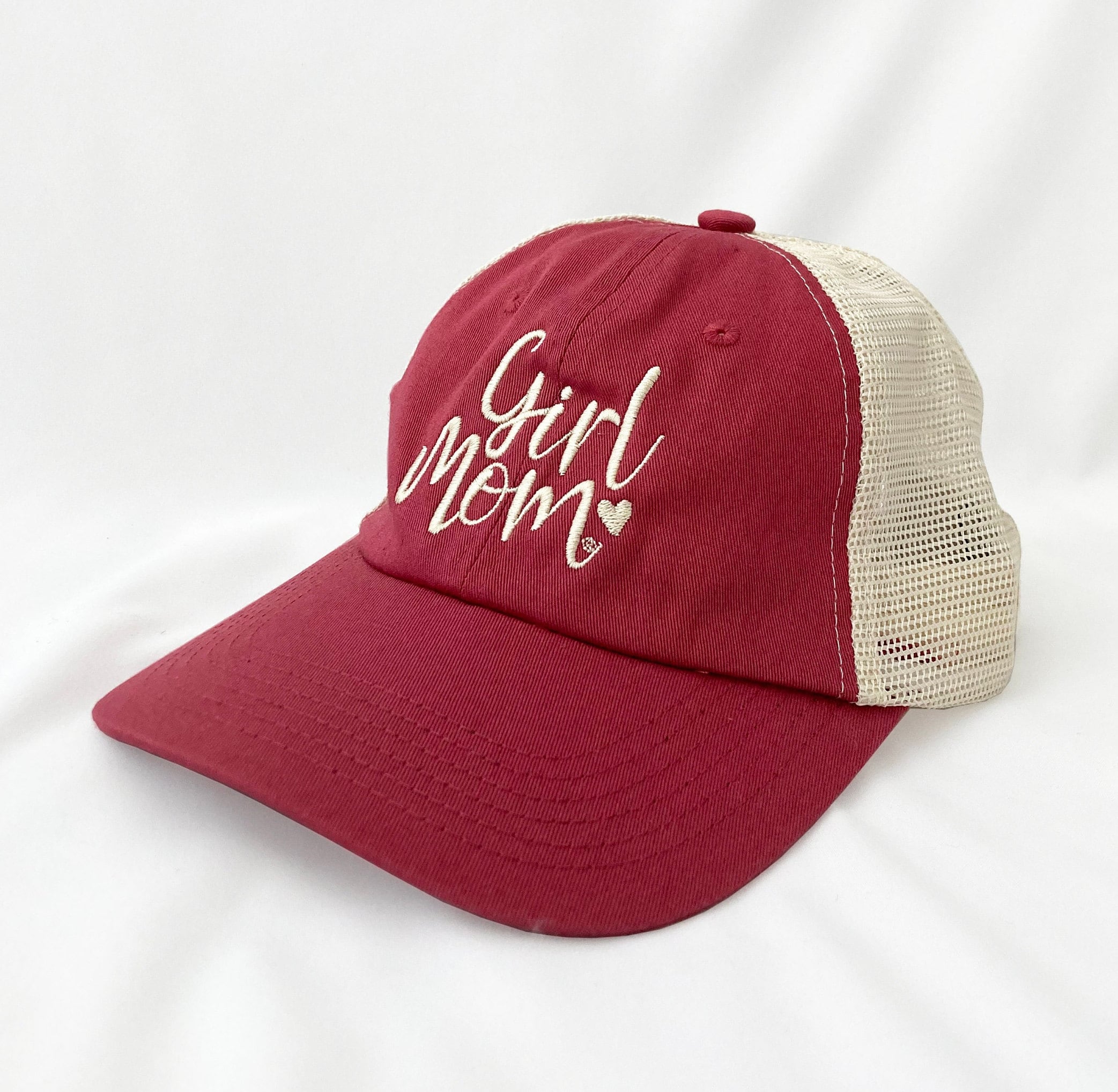 Girlmom® Heart Beach Wash Mesh Back Cap